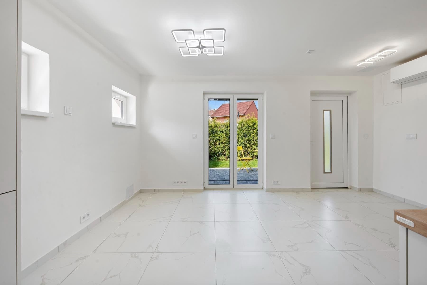 Predaj bytu 1-izbový 95 m², Čebín, Jihomoravský kraj Predaj bytu 1-izbový 95 m², Čebín, Jihomoravský kraj