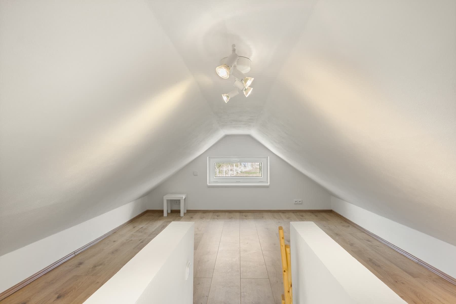 Predaj bytu 1-izbový 54 m², Draha, Telnice, Jihomoravský kraj Predaj bytu 1-izbový 54 m², Draha, Telnice, Jihomoravský kraj