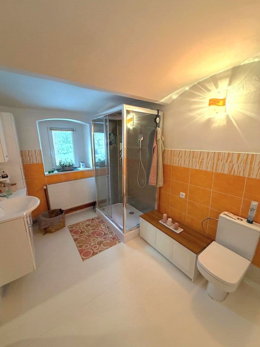 Predaj domu 1.686 m², pozemok 1.686 m², Blatno, Ústecký kraj Predaj domu 1.686 m², pozemok 1.686 m², Blatno, Ústecký kraj