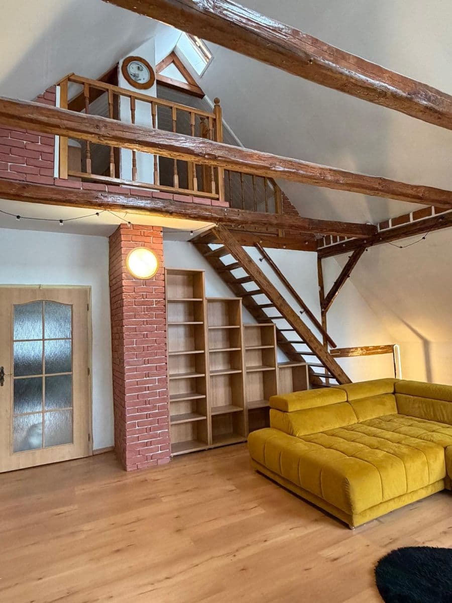 Predaj domu 1.686 m², pozemok 1.686 m², Blatno, Ústecký kraj Predaj domu 1.686 m², pozemok 1.686 m², Blatno, Ústecký kraj