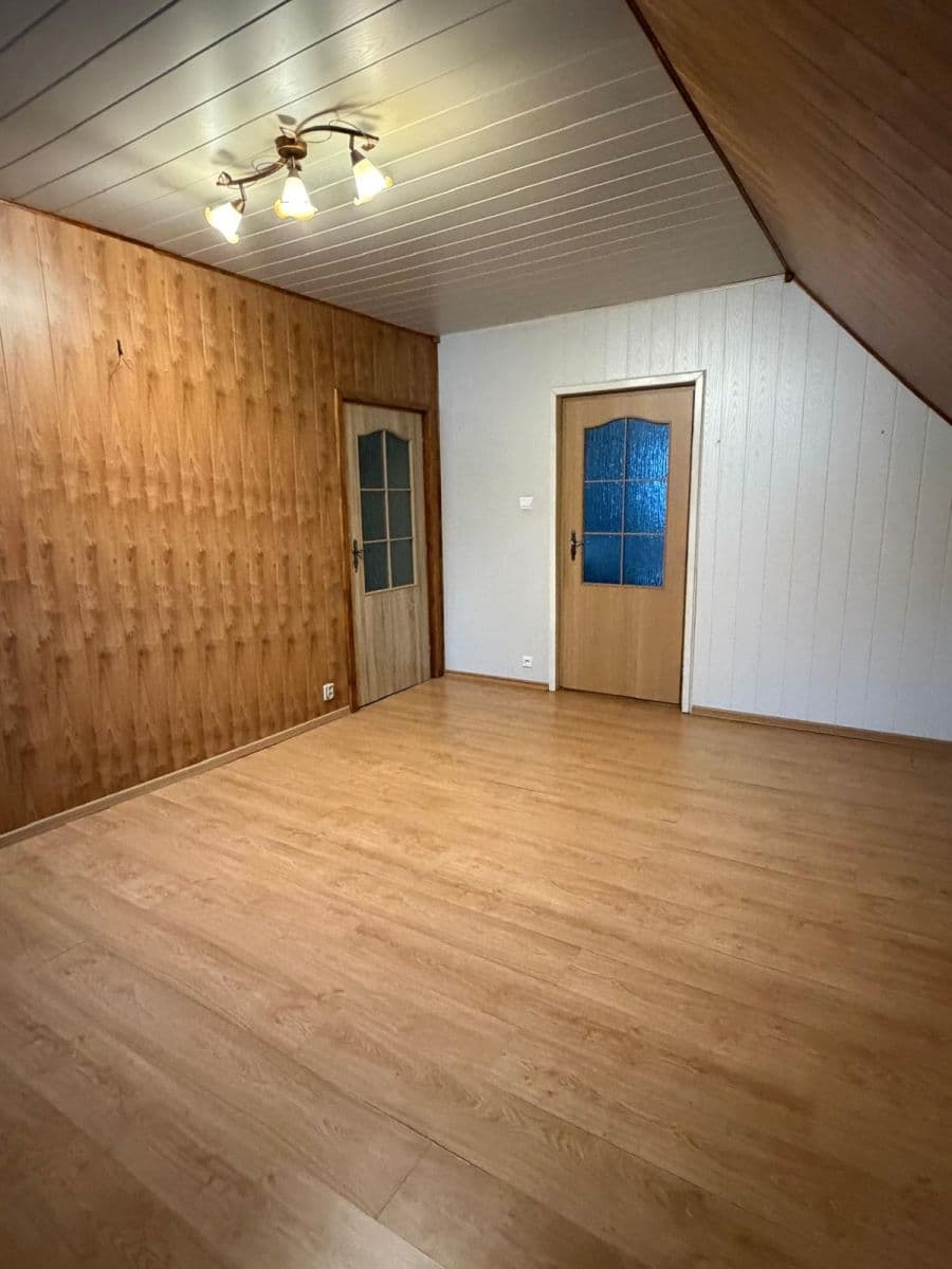 Predaj domu 1.686 m², pozemok 1.686 m², Blatno, Ústecký kraj Predaj domu 1.686 m², pozemok 1.686 m², Blatno, Ústecký kraj