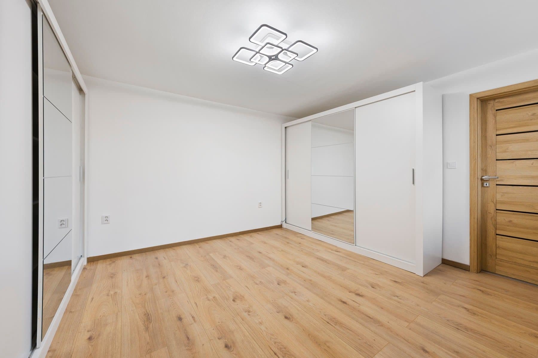 Predaj bytu 3-izbový 142 m², Draha, Telnice, Jihomoravský kraj Predaj bytu 3-izbový 142 m², Draha, Telnice, Jihomoravský kraj