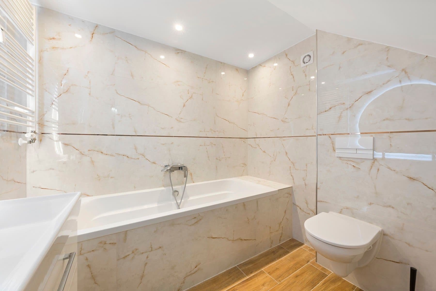 Predaj bytu 3-izbový 142 m², Draha, Telnice, Jihomoravský kraj Predaj bytu 3-izbový 142 m², Draha, Telnice, Jihomoravský kraj