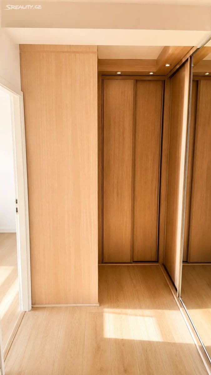 Predaj bytu 3-izbový 63 m², Anny Drabíkové, Praha, Praha Predaj bytu 3-izbový 63 m², Anny Drabíkové, Praha, Praha
