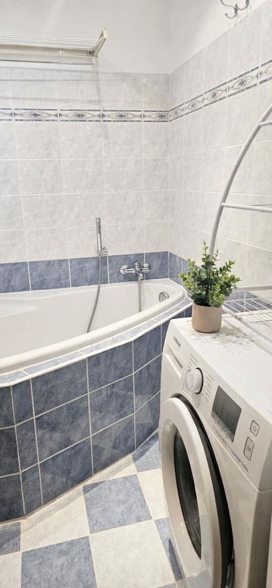 Predaj bytu 3-izbový 63 m², Anny Drabíkové, Praha, Praha Predaj bytu 3-izbový 63 m², Anny Drabíkové, Praha, Praha
