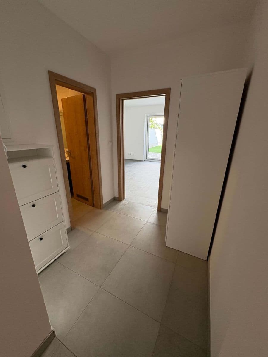 Prenájom bytu 1-izbový 30 m², Břetislavova, Brno, Jihomoravský kraj Prenájom bytu 1-izbový 30 m², Břetislavova, Brno, Jihomoravský kraj