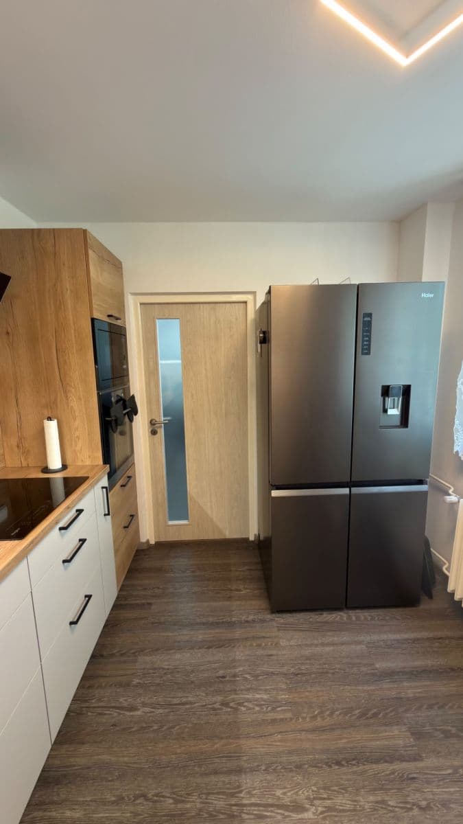 Predaj bytu 2-izbový 62 m², Čs. armády, Louny, Ústecký kraj Predaj bytu 2-izbový 62 m², Čs. armády, Louny, Ústecký kraj