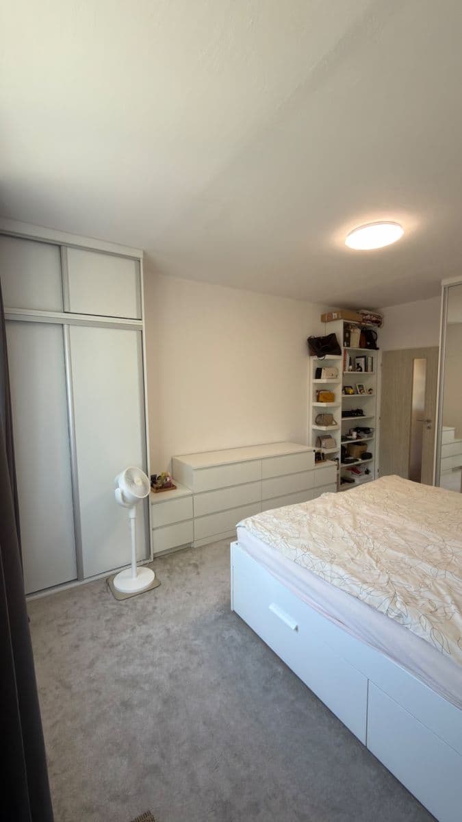 Predaj bytu 2-izbový 62 m², Čs. armády, Louny, Ústecký kraj Predaj bytu 2-izbový 62 m², Čs. armády, Louny, Ústecký kraj