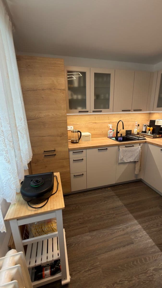 Predaj bytu 2-izbový 62 m², Čs. armády, Louny, Ústecký kraj Predaj bytu 2-izbový 62 m², Čs. armády, Louny, Ústecký kraj