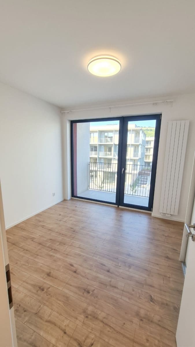 Prenájom bytu 3-izbový 67 m², Brno, Jihomoravský kraj Prenájom bytu 3-izbový 67 m², Brno, Jihomoravský kraj