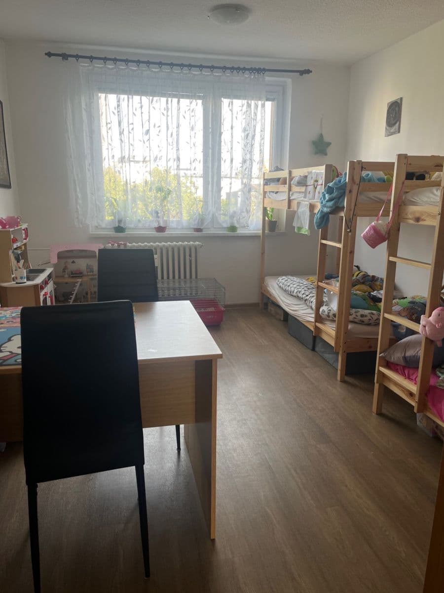 Prenájom bytu 2-izbový 56 m², Tolstého, Třebíč, Kraj Vysočina Prenájom bytu 2-izbový 56 m², Tolstého, Třebíč, Kraj Vysočina
