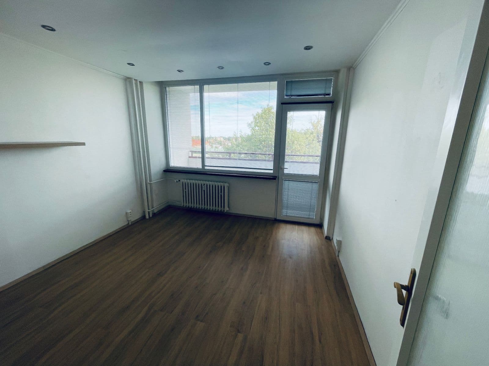 Prenájom bytu 1-izbový 21 m², Jiráskova, Chomutov, Ústecký kraj Prenájom bytu 1-izbový 21 m², Jiráskova, Chomutov, Ústecký kraj