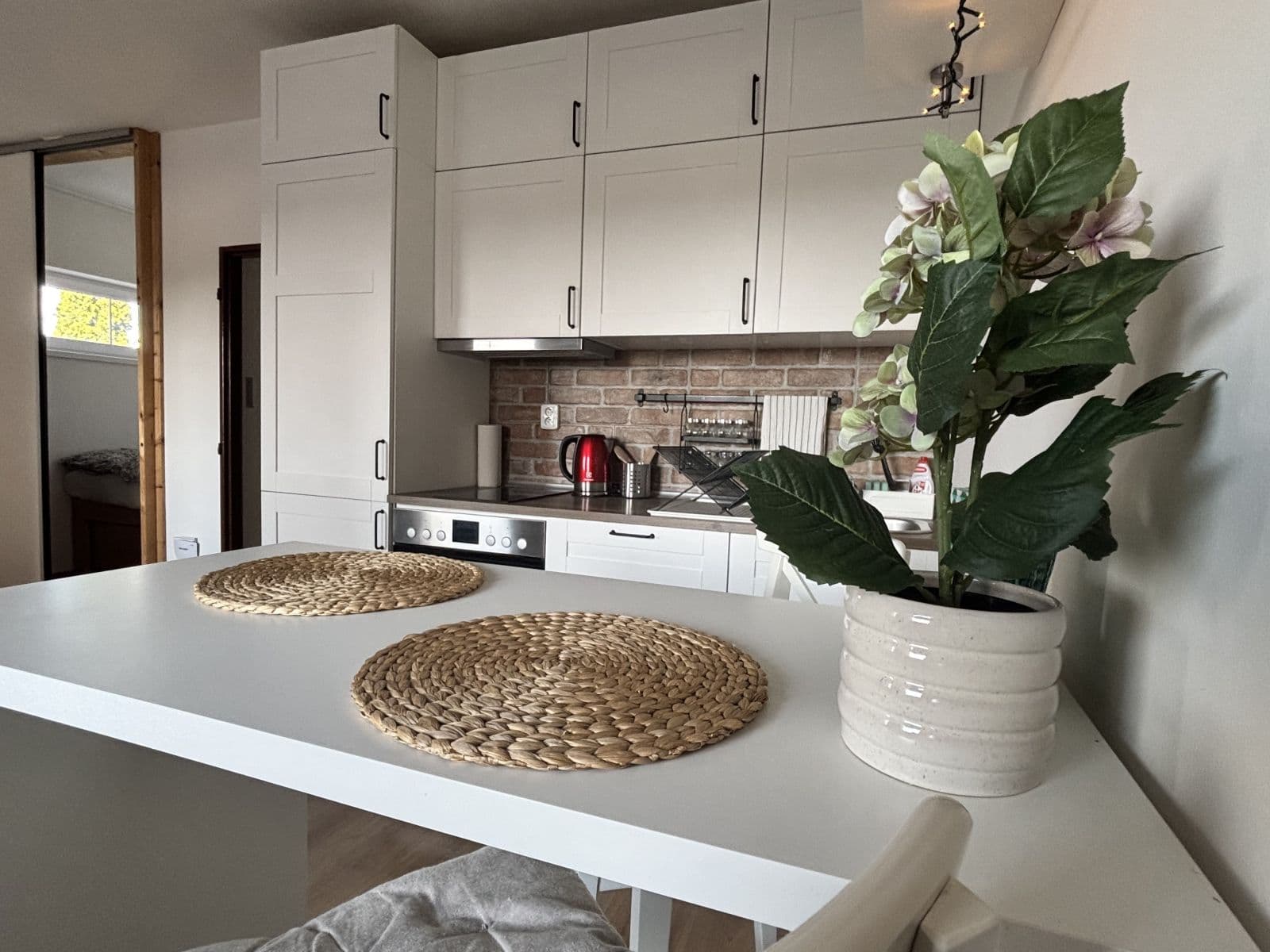 Prenájom bytu 35 m², Roztocká, Úholičky, Středočeský kraj Prenájom bytu 35 m², Roztocká, Úholičky, Středočeský kraj