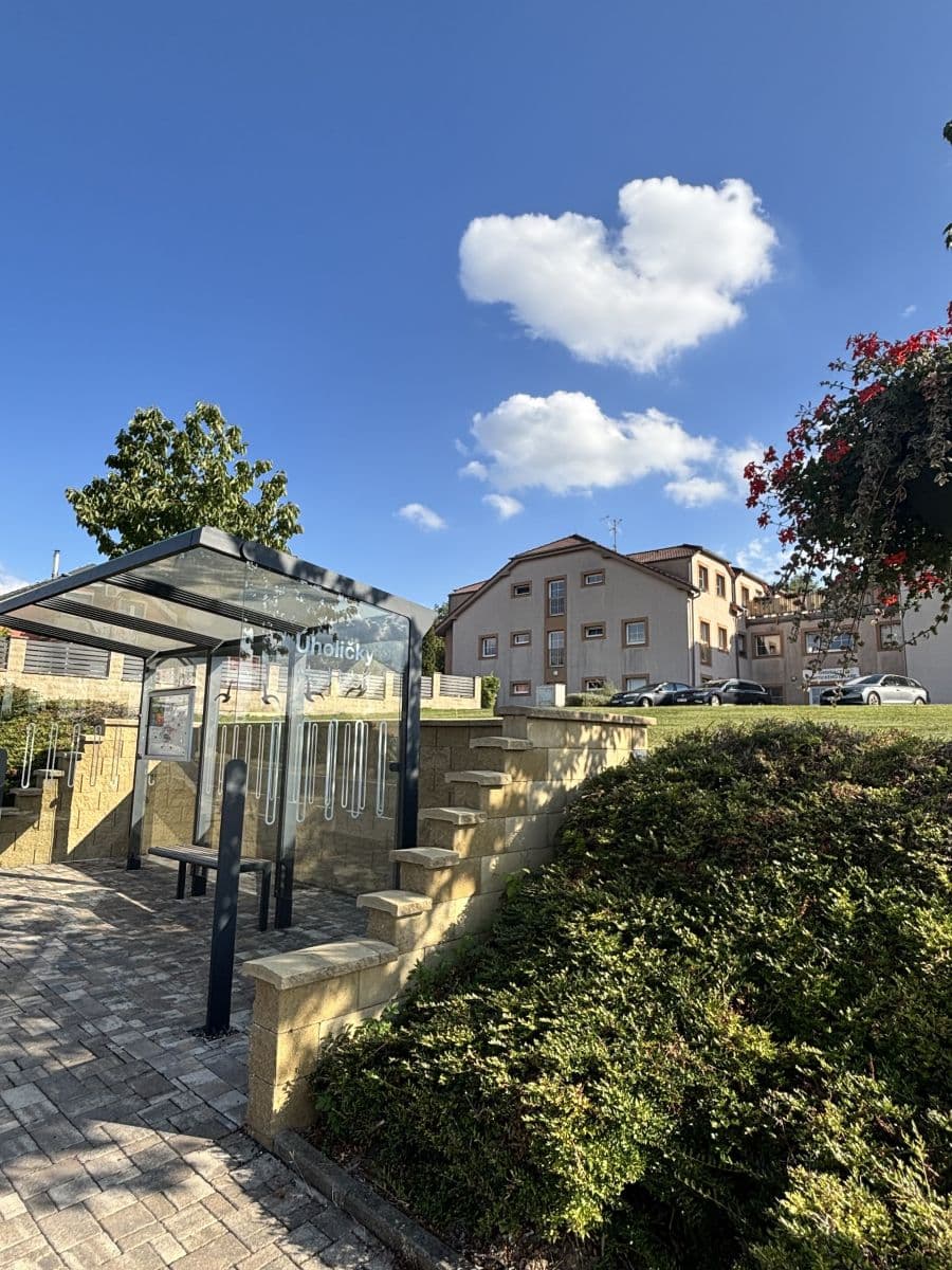 Prenájom bytu 35 m², Roztocká, Úholičky, Středočeský kraj Prenájom bytu 35 m², Roztocká, Úholičky, Středočeský kraj