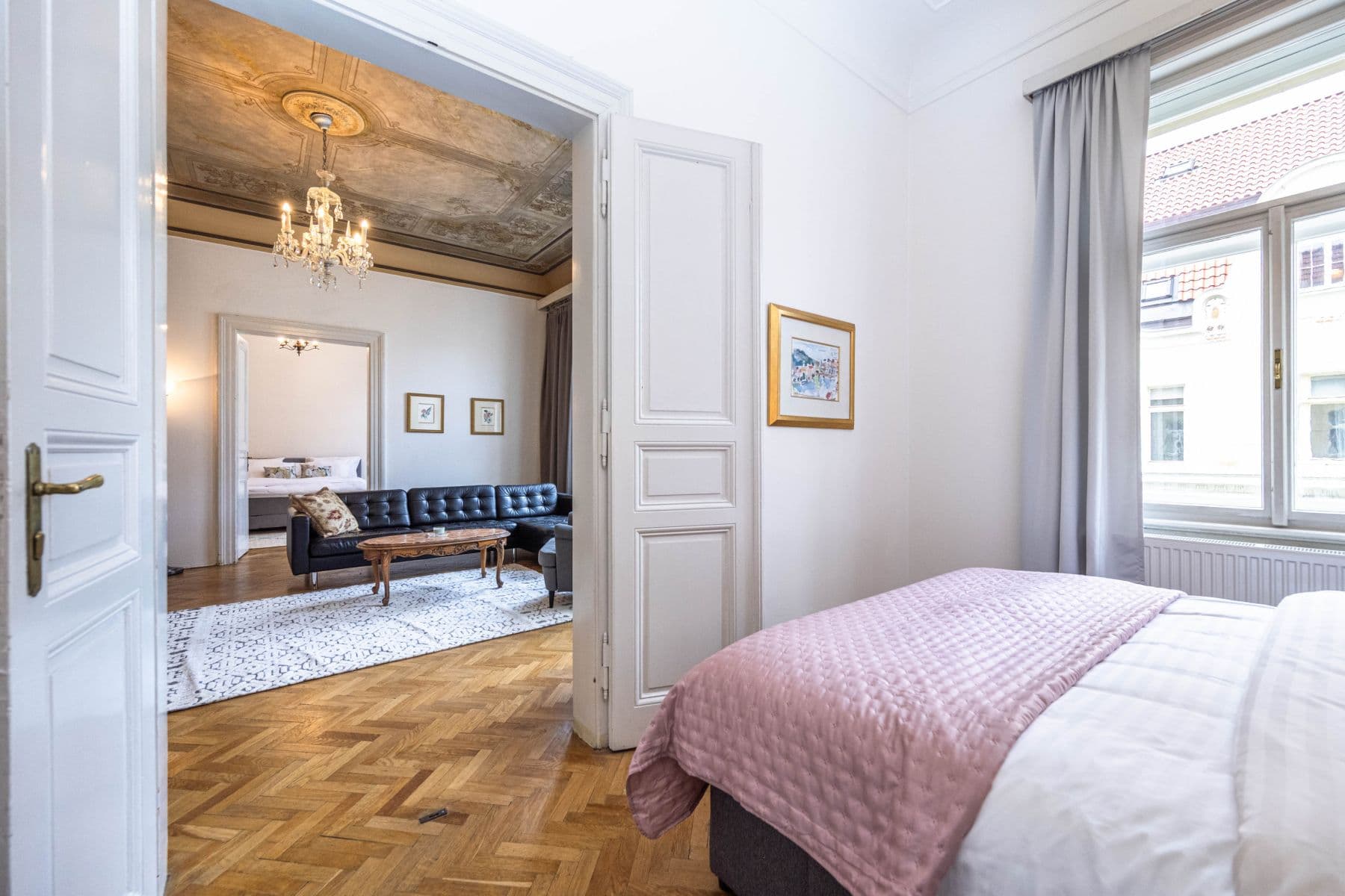 Prenájom bytu 130 m², Valentinská, Praha, Praha Prenájom bytu 130 m², Valentinská, Praha, Praha