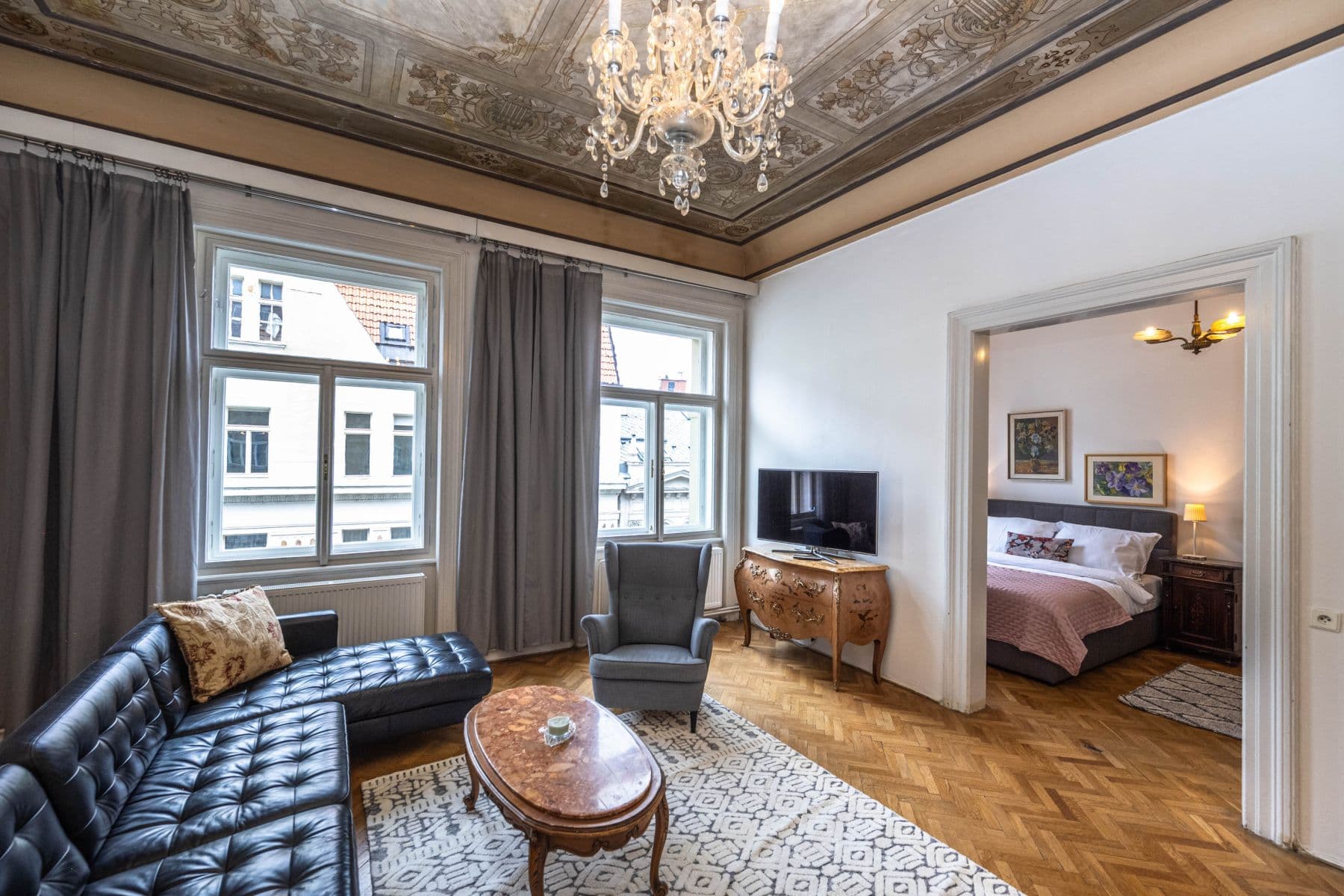 Prenájom bytu 130 m², Valentinská, Praha, Praha Prenájom bytu 130 m², Valentinská, Praha, Praha