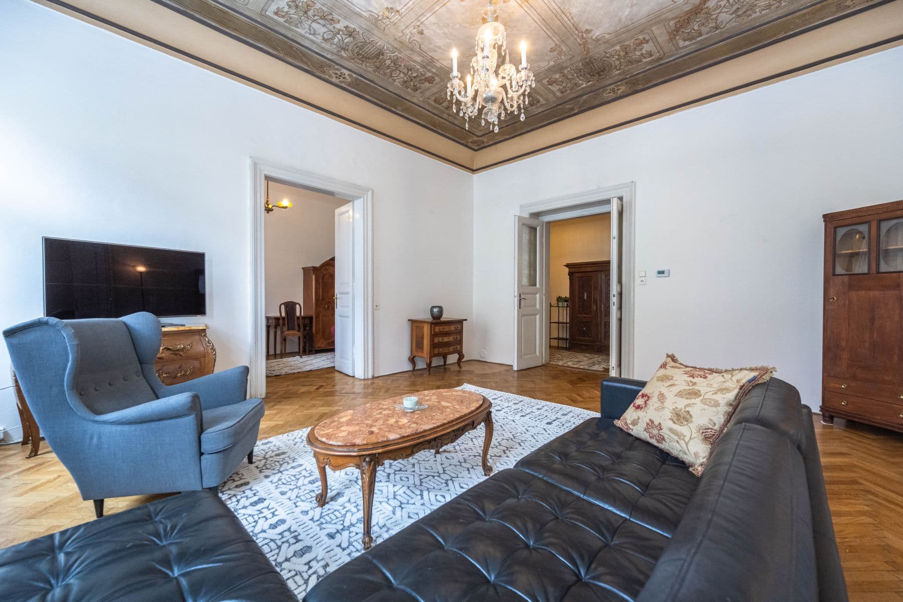 Prenájom bytu 130 m², Valentinská, Praha, Praha Prenájom bytu 130 m², Valentinská, Praha, Praha