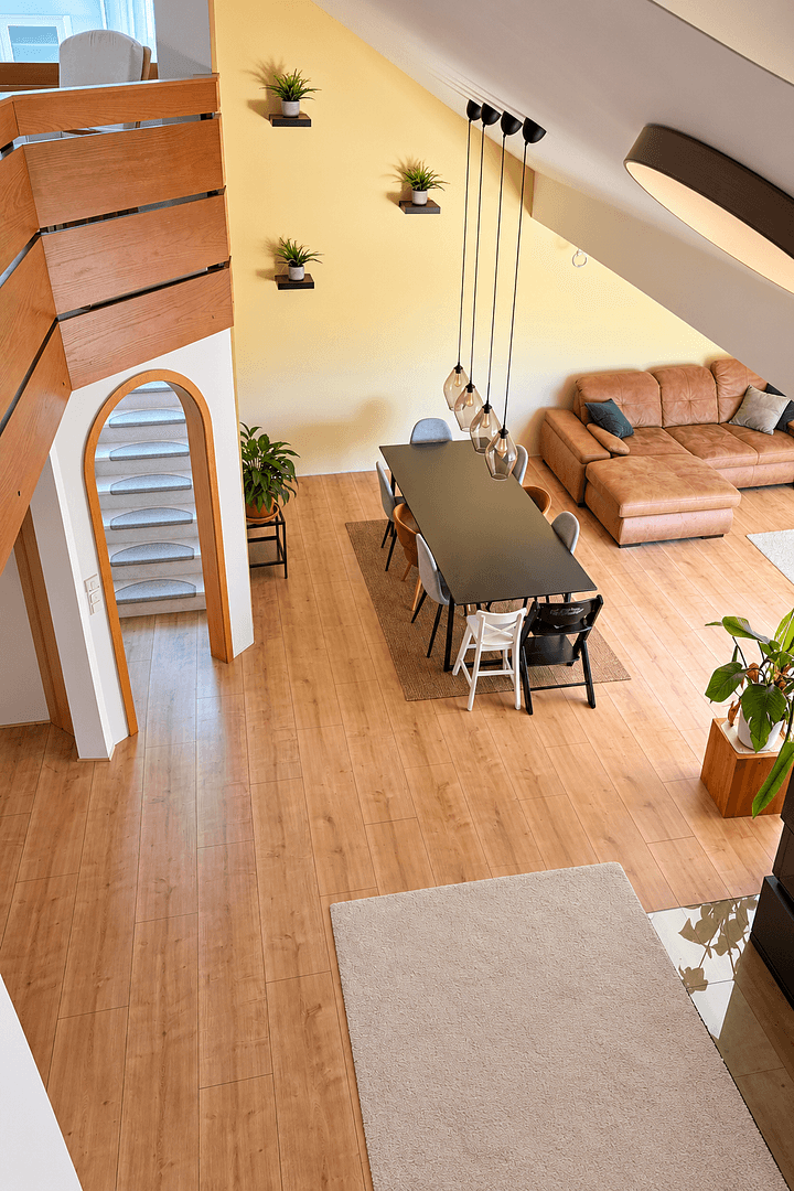 Prenájom bytu 4-izbový 135 m², Wingertweg 29, Ispringen, Bádensko-Wurttembersko Prenájom bytu 4-izbový 135 m², Wingertweg 29, Ispringen, Bádensko-Wurttembersko