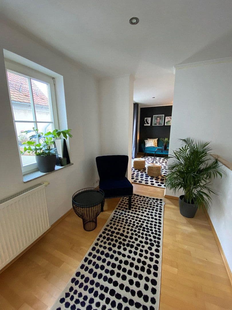 Prenájom bytu 2-izbový 58 m², Untere Strasse 0, Heidelberg, Bádensko-Wurttembersko Prenájom bytu 2-izbový 58 m², Untere Strasse 0, Heidelberg, Bádensko-Wurttembersko