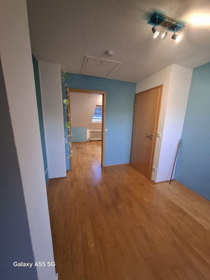 Predaj domu 110 m², pozemok 155 m², Lerchenweg 11, Schwabach, Bavorsko Predaj domu 110 m², pozemok 155 m², Lerchenweg 11, Schwabach, Bavorsko