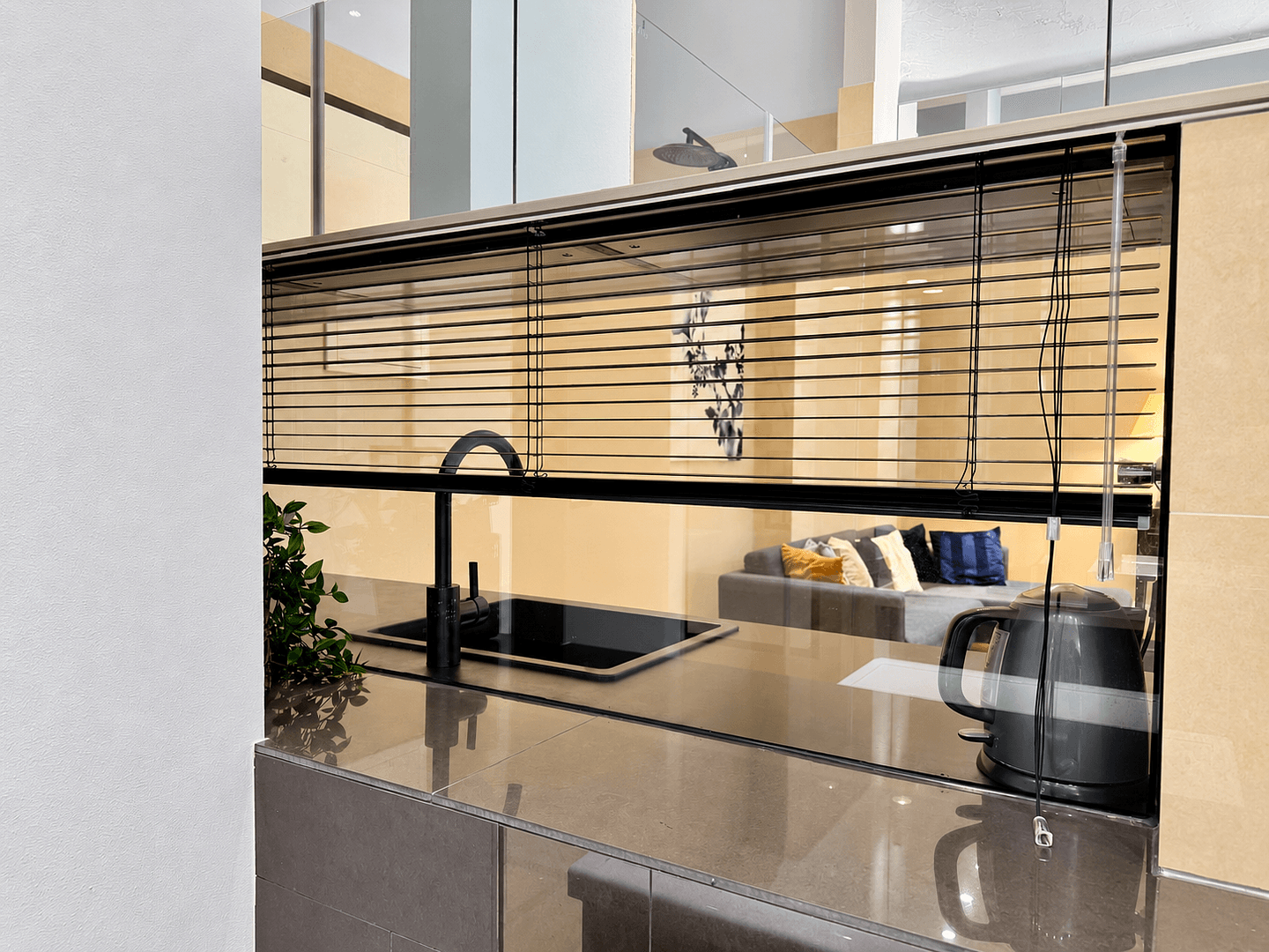 Predaj bytu 2-izbový 62 m², Berlin, Berlín Predaj bytu 2-izbový 62 m², Berlin, Berlín