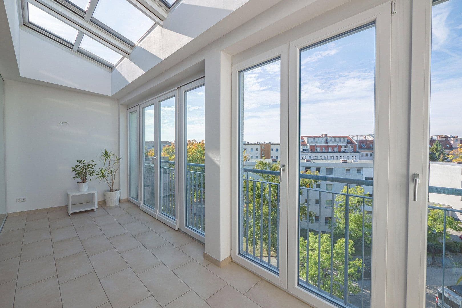 Predaj bytu 3-izbový 84 m², Berlin, Berlín Predaj bytu 3-izbový 84 m², Berlin, Berlín