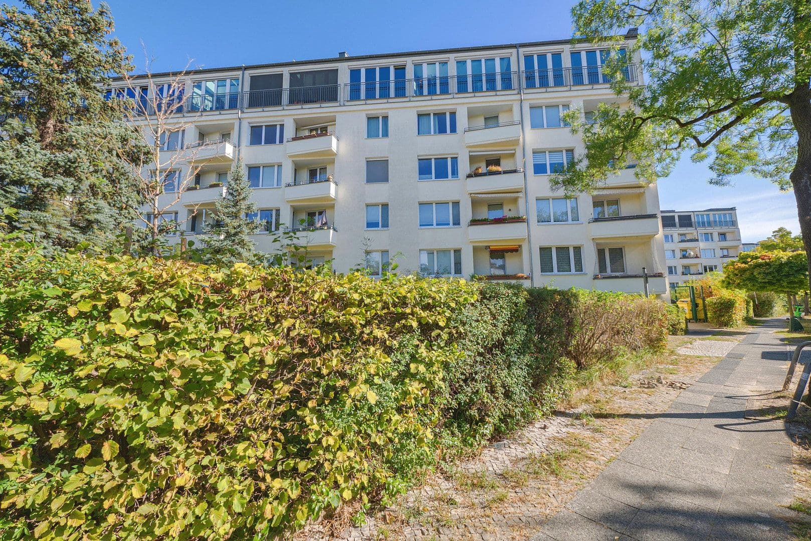Predaj bytu 3-izbový 84 m², Berlin, Berlín Predaj bytu 3-izbový 84 m², Berlin, Berlín