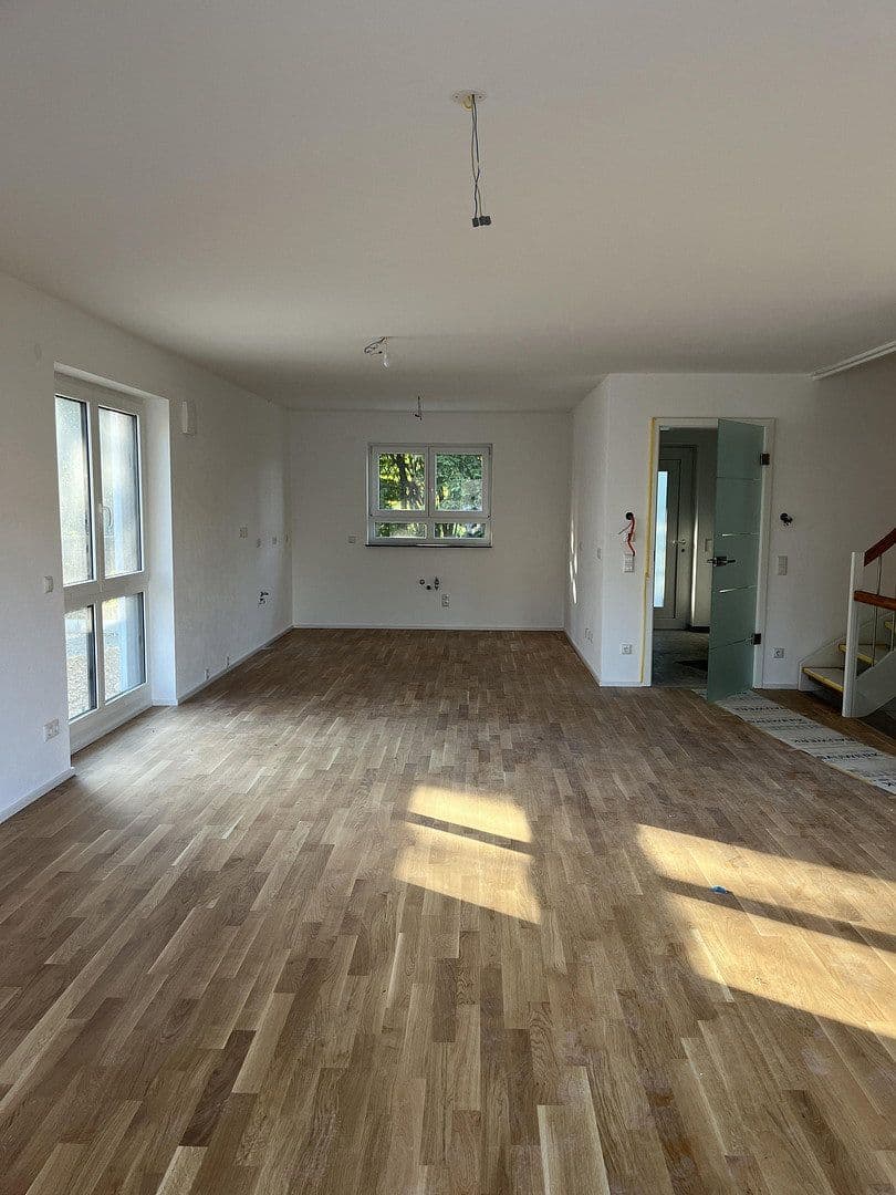 Predaj domu 137 m², pozemok 398 m², Heuweg 7c, Diedorf, Bavorsko Predaj domu 137 m², pozemok 398 m², Heuweg 7c, Diedorf, Bavorsko