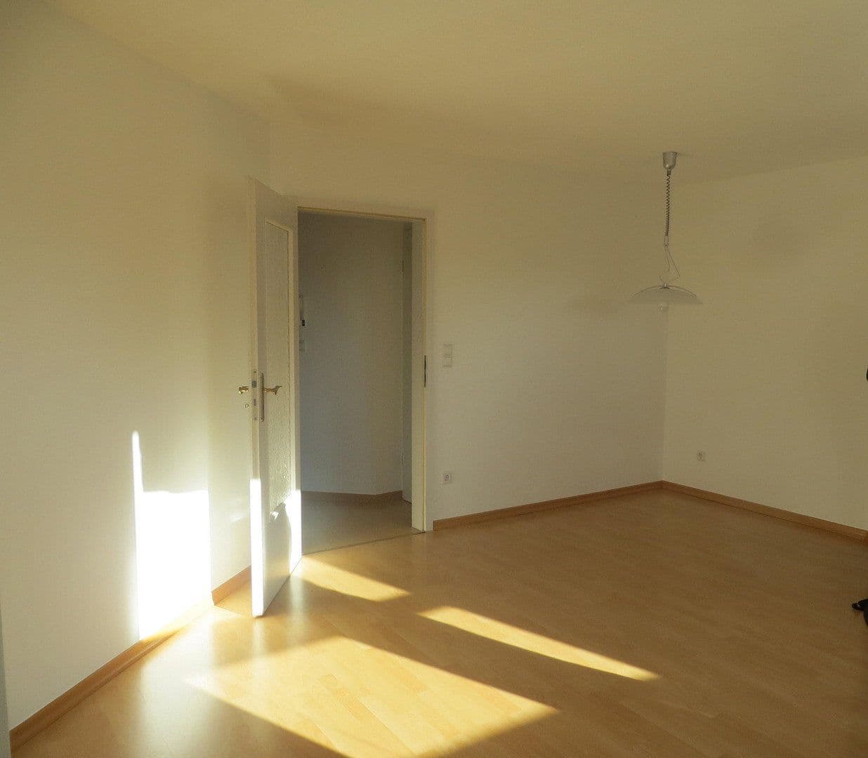 Predaj bytu 3-izbový 62 m², Mathias-Oeder-Str. 1b, Dresden, Sasko Predaj bytu 3-izbový 62 m², Mathias-Oeder-Str. 1b, Dresden, Sasko