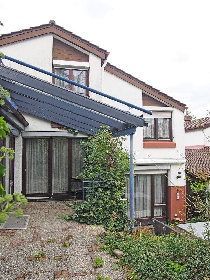 Predaj domu 148 m², pozemok 448 m², Mergenthalerstraße 4, Bietigheim-Bissingen, Bádensko-Wurttembersko Predaj domu 148 m², pozemok 448 m², Mergenthalerstraße 4, Bietigheim-Bissingen, Bádensko-Wurttembersko