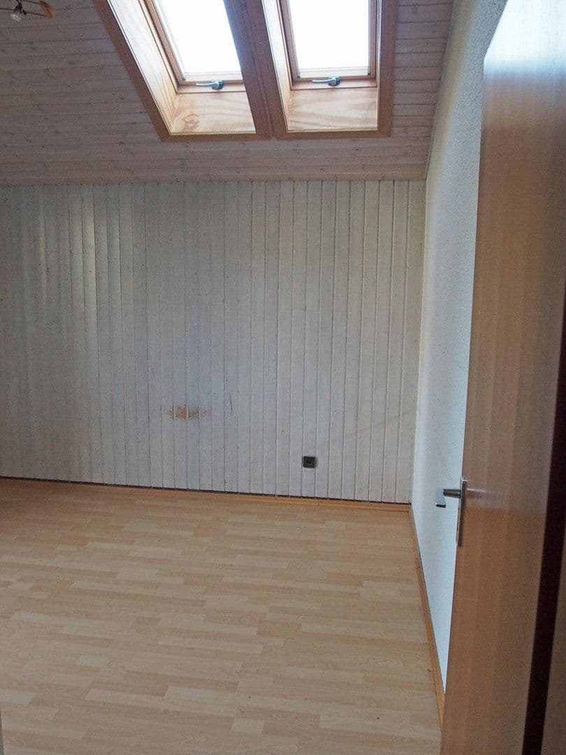 Predaj domu 148 m², pozemok 448 m², Mergenthalerstraße 4, Bietigheim-Bissingen, Bádensko-Wurttembersko Predaj domu 148 m², pozemok 448 m², Mergenthalerstraße 4, Bietigheim-Bissingen, Bádensko-Wurttembersko