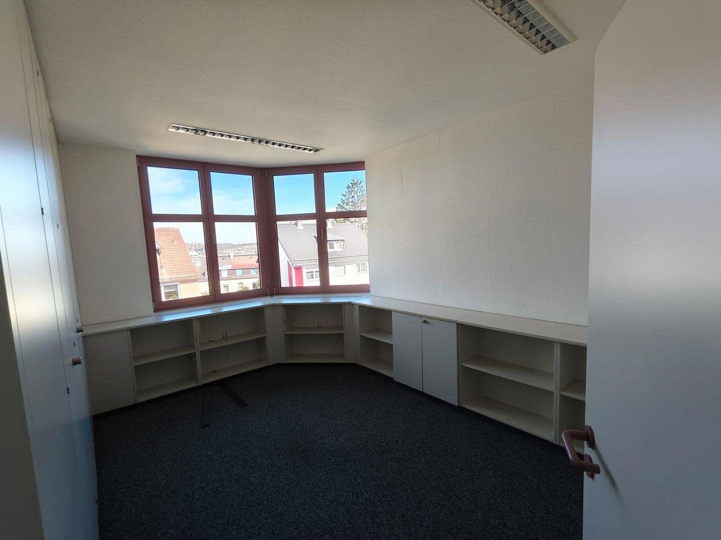 Prenájom kancelárie 589 m², August-Mohl-Str. 13, Hof, Bavorsko Prenájom kancelárie 589 m², August-Mohl-Str. 13, Hof, Bavorsko