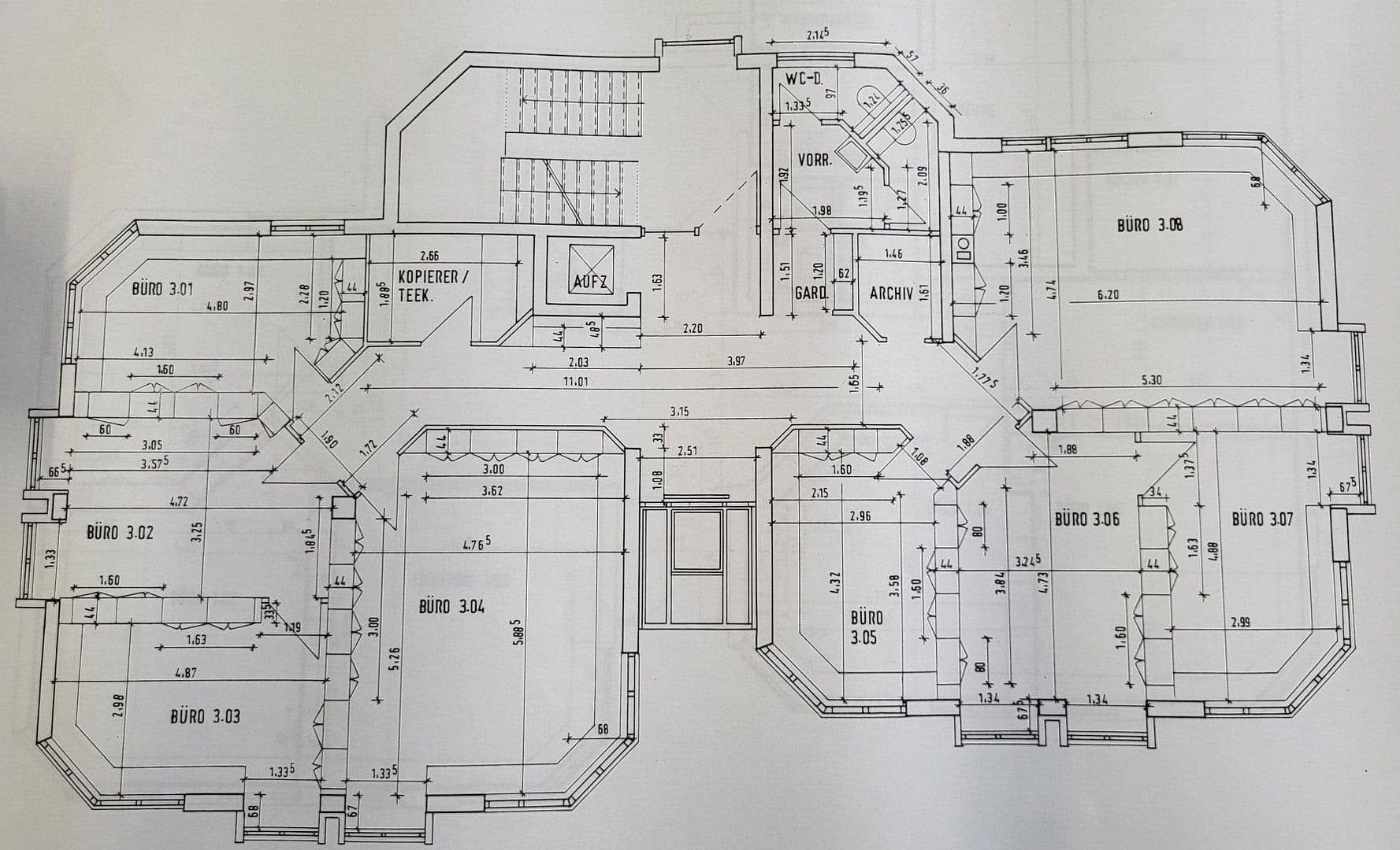 Prenájom kancelárie 589 m², August-Mohl-Str. 13, Hof, Bavorsko Prenájom kancelárie 589 m², August-Mohl-Str. 13, Hof, Bavorsko
