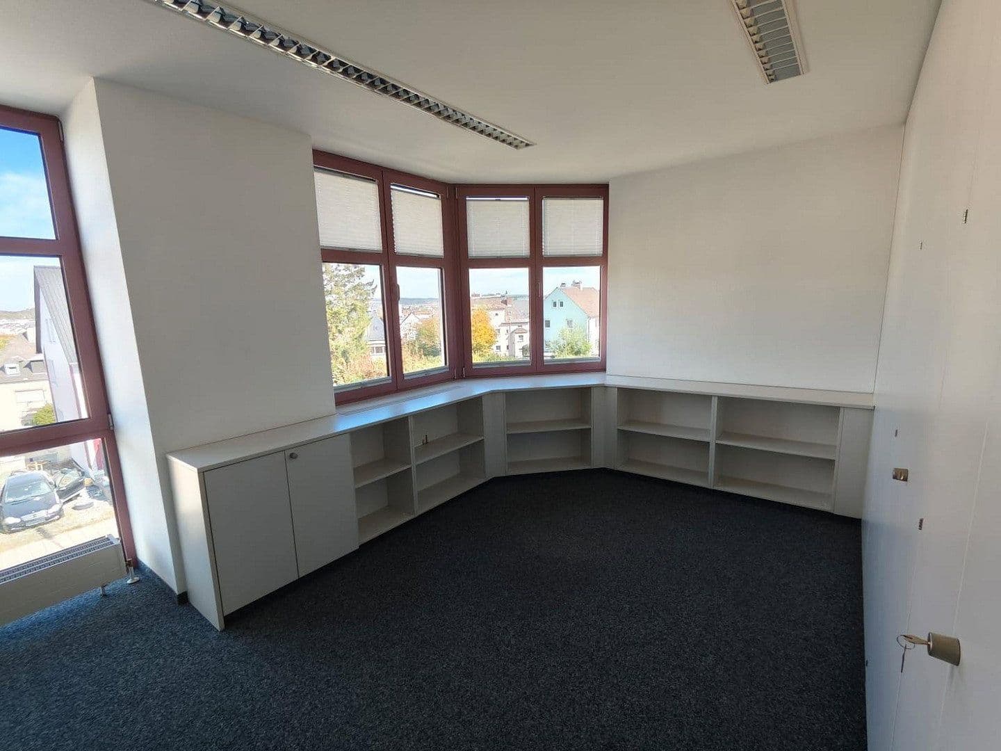 Prenájom kancelárie 589 m², August-Mohl-Str. 13, Hof, Bavorsko Prenájom kancelárie 589 m², August-Mohl-Str. 13, Hof, Bavorsko