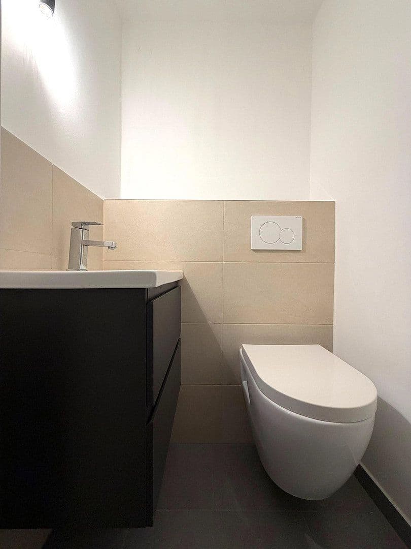 Prenájom bytu 4-izbový 110 m², Udenborner Str. 4a, Wabern, Hesensko Prenájom bytu 4-izbový 110 m², Udenborner Str. 4a, Wabern, Hesensko