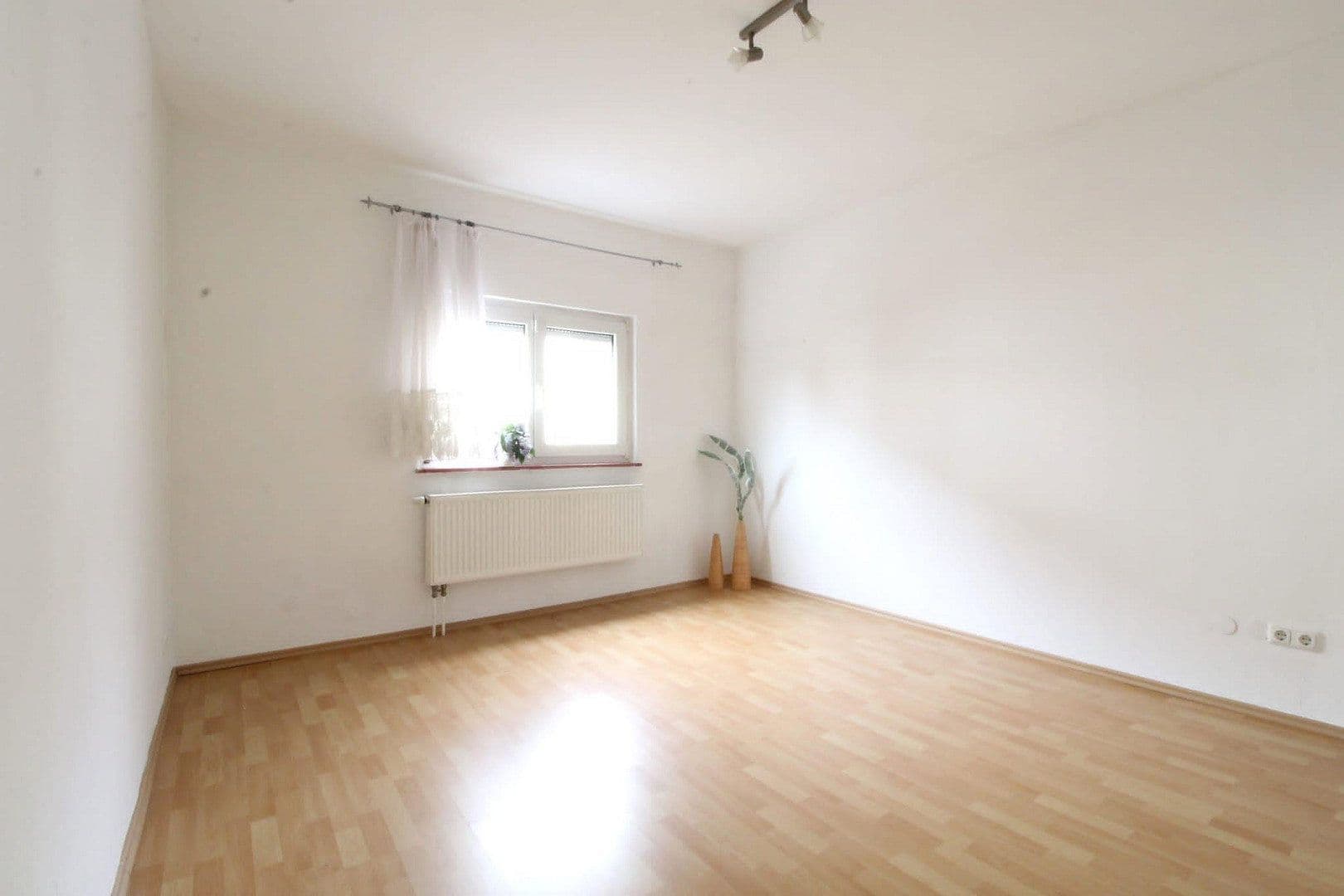 Predaj domu 263 m², pozemok 381 m², Bad König, Hesensko Predaj domu 263 m², pozemok 381 m², Bad König, Hesensko