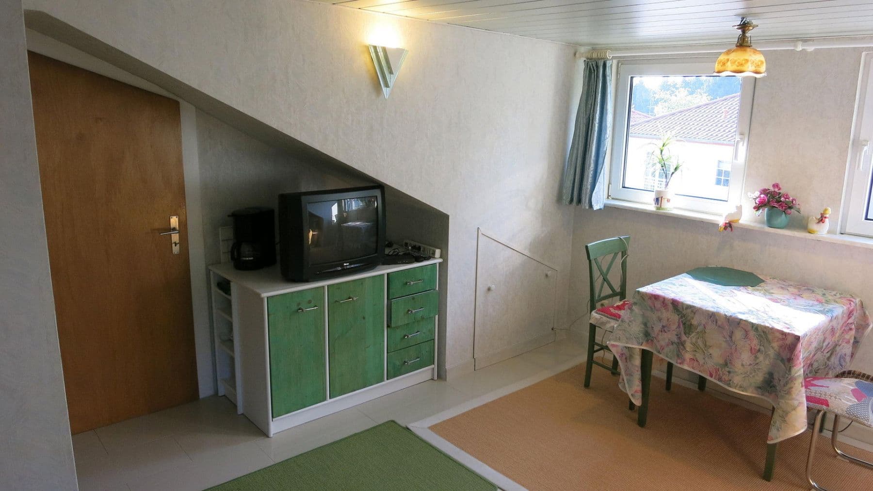 Prenájom bytu 1-izbový 26 m², Hauptstraße 49A, Rödermark, Hesensko Prenájom bytu 1-izbový 26 m², Hauptstraße 49A, Rödermark, Hesensko