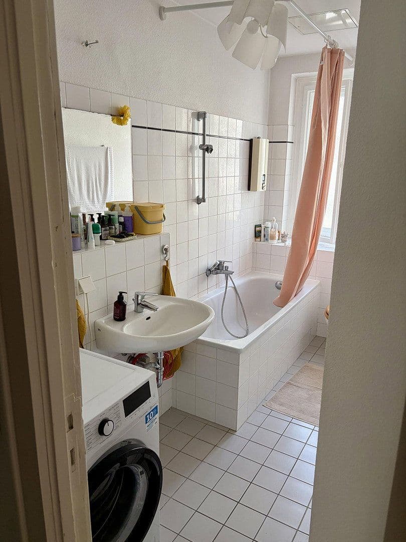 Predaj bytu 2-izbový 63 m², Düsseldorfer Straße 38b, Berlin, Berlín Predaj bytu 2-izbový 63 m², Düsseldorfer Straße 38b, Berlin, Berlín