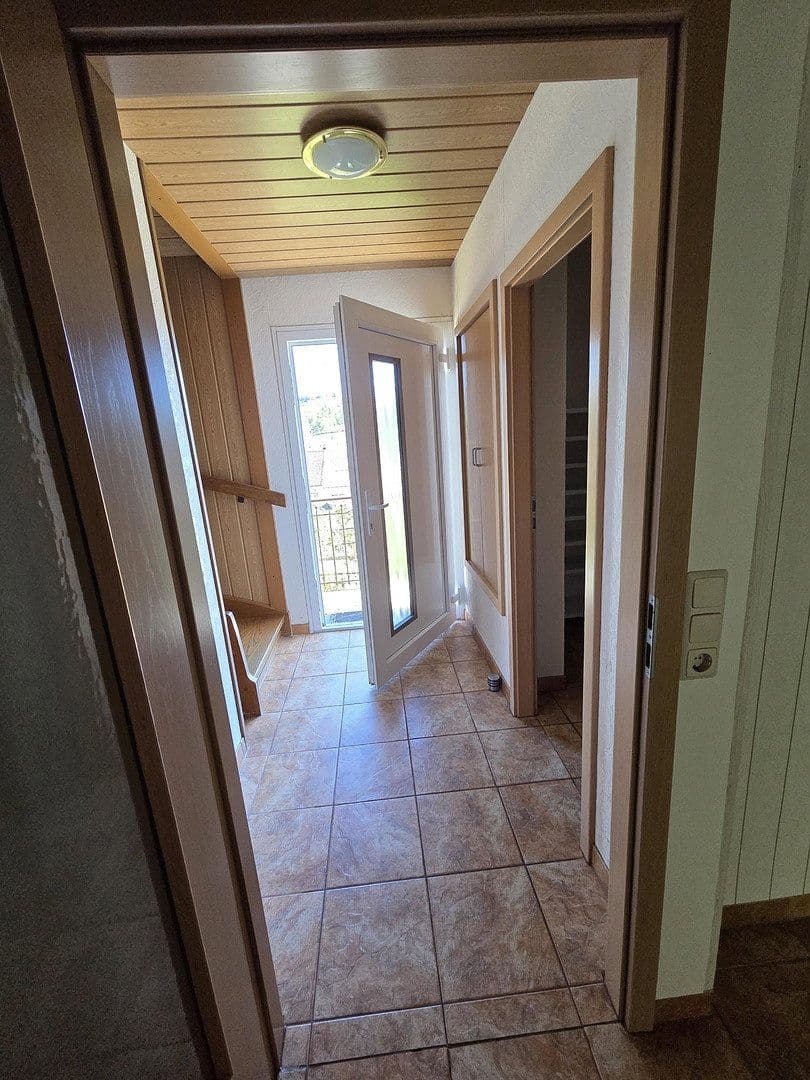 Predaj domu 72 m², pozemok 1.067 m², Ringstraße 11, Kirn, Porýnie-Falcko Predaj domu 72 m², pozemok 1.067 m², Ringstraße 11, Kirn, Porýnie-Falcko