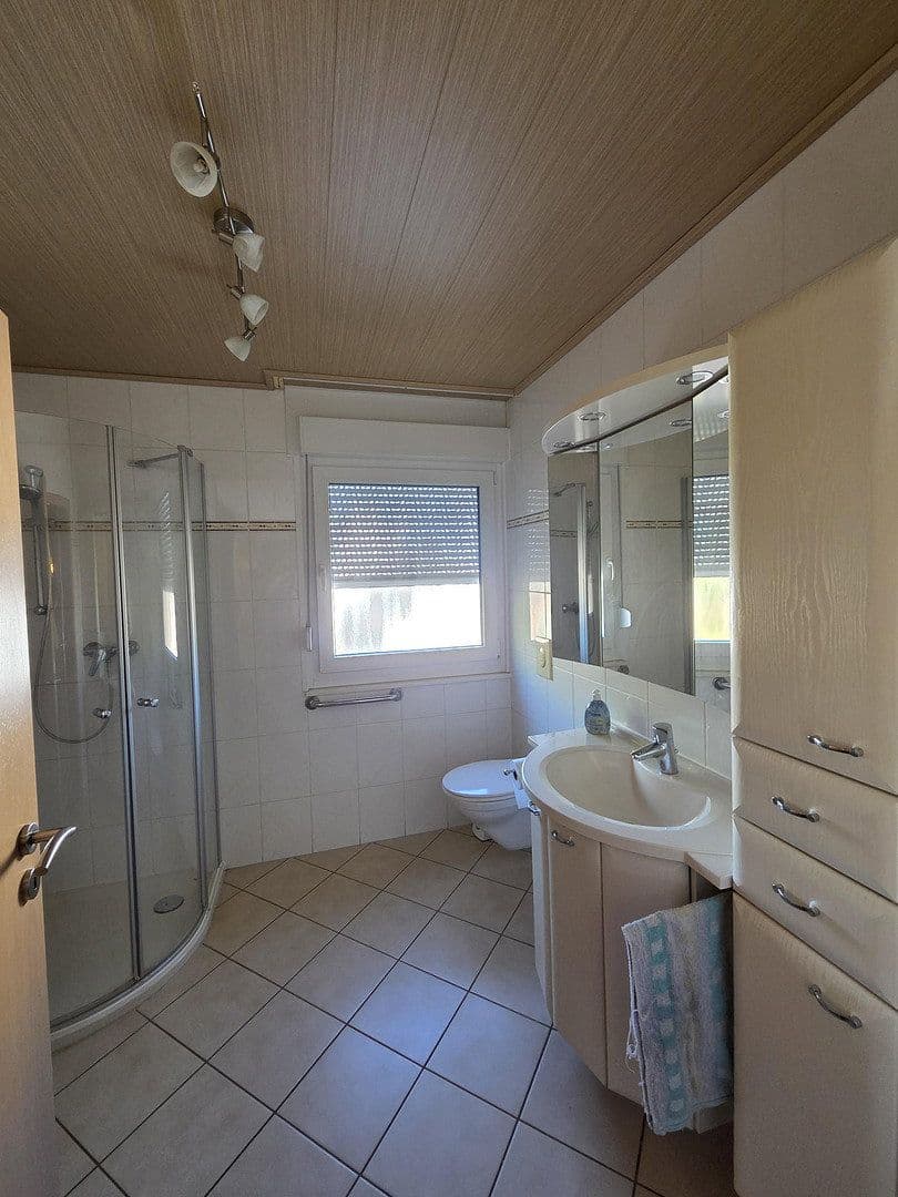 Predaj domu 72 m², pozemok 1.067 m², Ringstraße 11, Kirn, Porýnie-Falcko Predaj domu 72 m², pozemok 1.067 m², Ringstraße 11, Kirn, Porýnie-Falcko