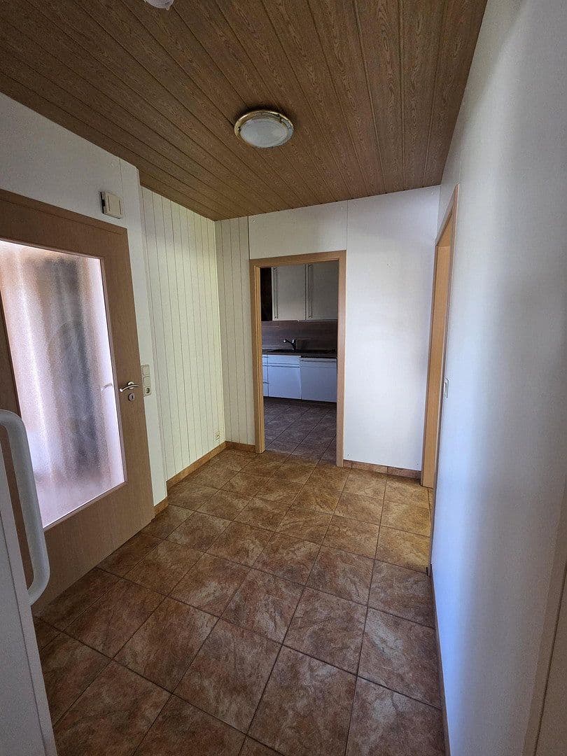 Predaj domu 72 m², pozemok 1.067 m², Ringstraße 11, Kirn, Porýnie-Falcko Predaj domu 72 m², pozemok 1.067 m², Ringstraße 11, Kirn, Porýnie-Falcko