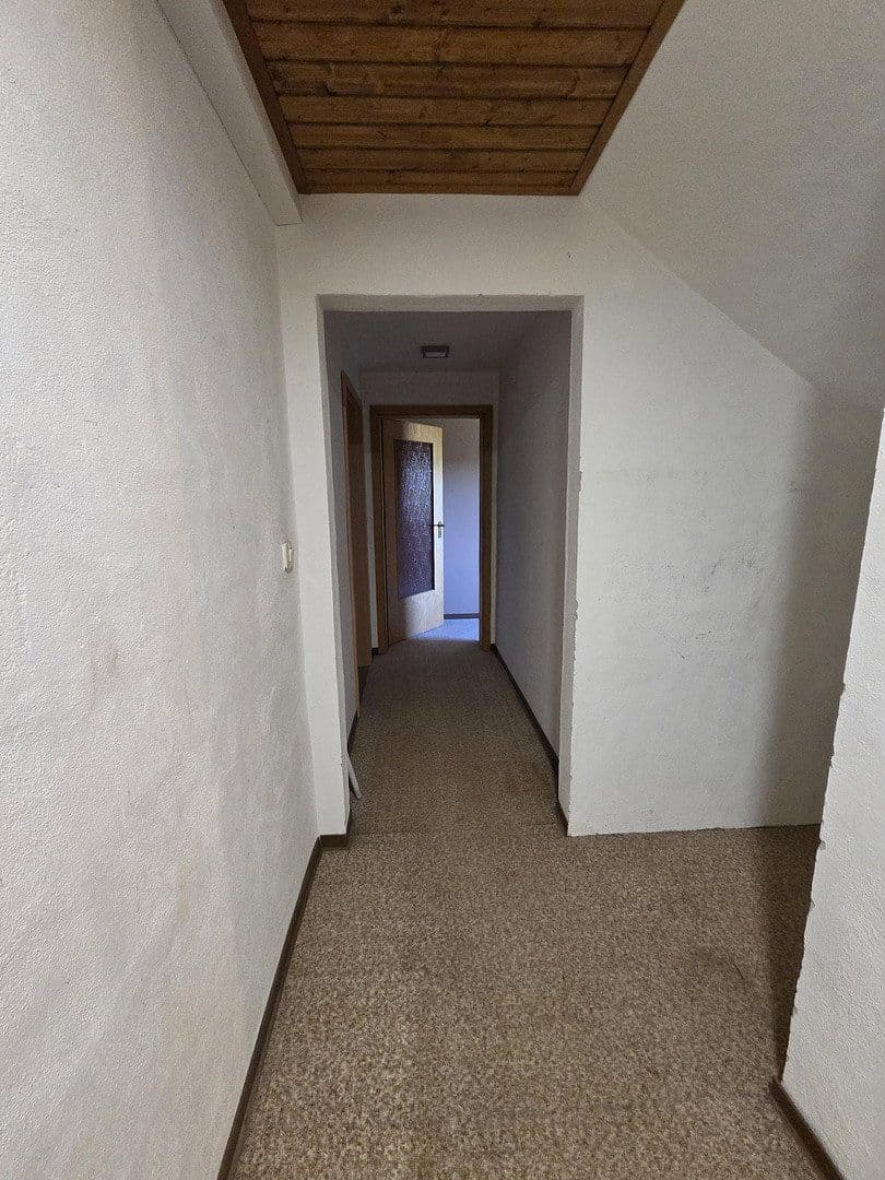 Predaj domu 72 m², pozemok 1.067 m², Ringstraße 11, Kirn, Porýnie-Falcko Predaj domu 72 m², pozemok 1.067 m², Ringstraße 11, Kirn, Porýnie-Falcko