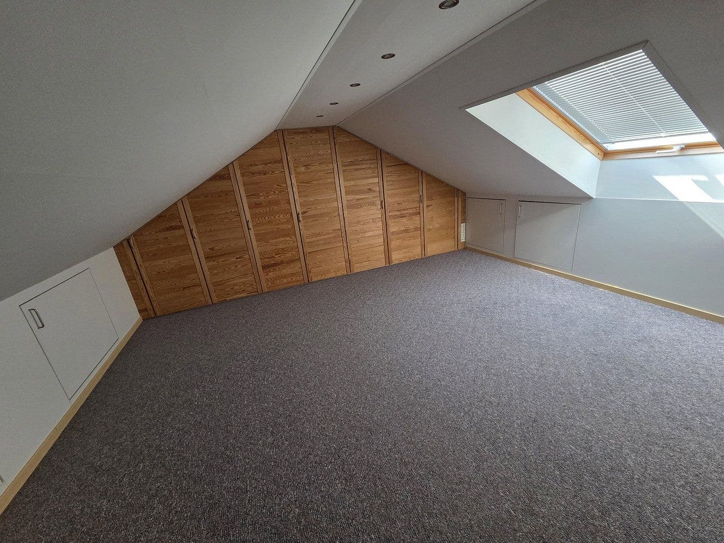 Predaj domu 72 m², pozemok 1.067 m², Ringstraße 11, Kirn, Porýnie-Falcko Predaj domu 72 m², pozemok 1.067 m², Ringstraße 11, Kirn, Porýnie-Falcko