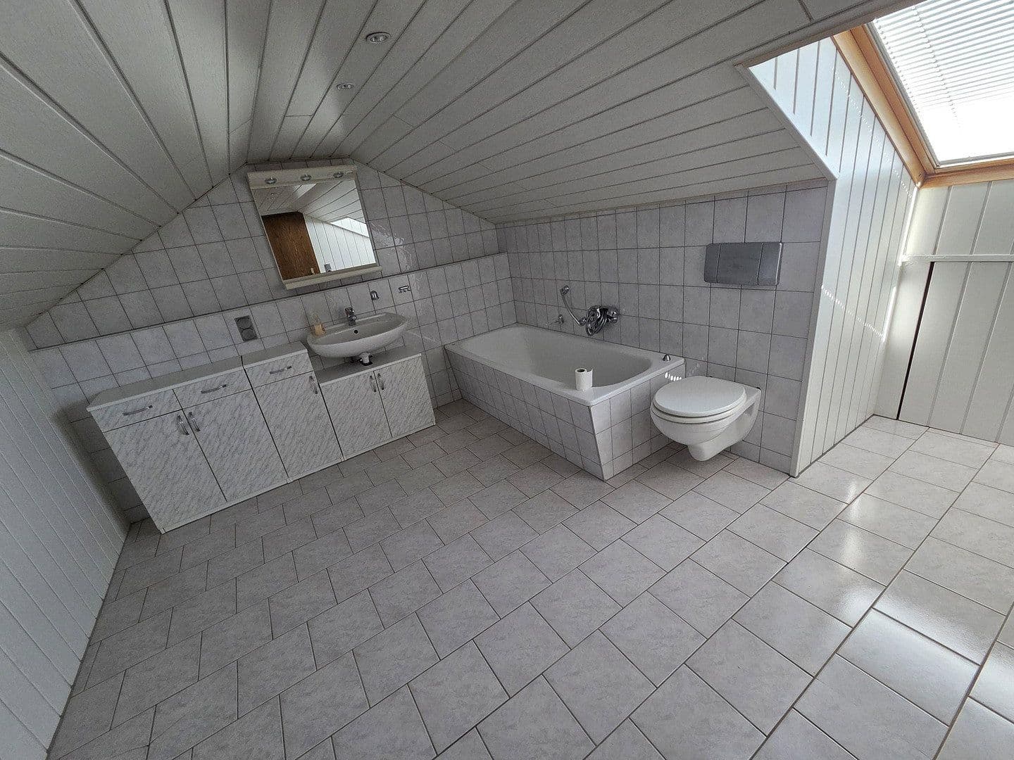 Predaj domu 72 m², pozemok 1.067 m², Ringstraße 11, Kirn, Porýnie-Falcko Predaj domu 72 m², pozemok 1.067 m², Ringstraße 11, Kirn, Porýnie-Falcko