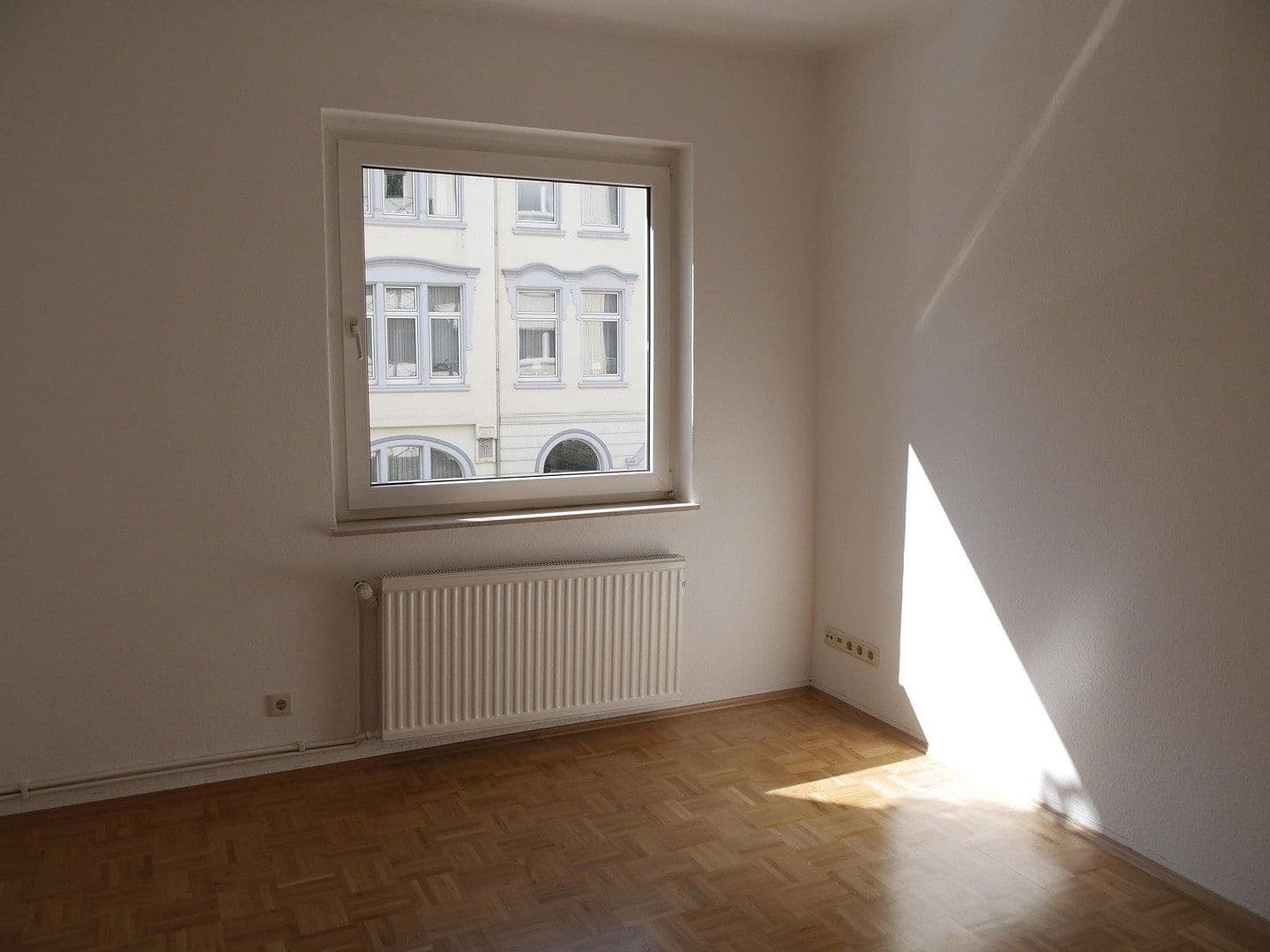 Prenájom bytu 2-izbový 61 m², Hartmannstr. 11, Hannover, Dolné Sasko Prenájom bytu 2-izbový 61 m², Hartmannstr. 11, Hannover, Dolné Sasko