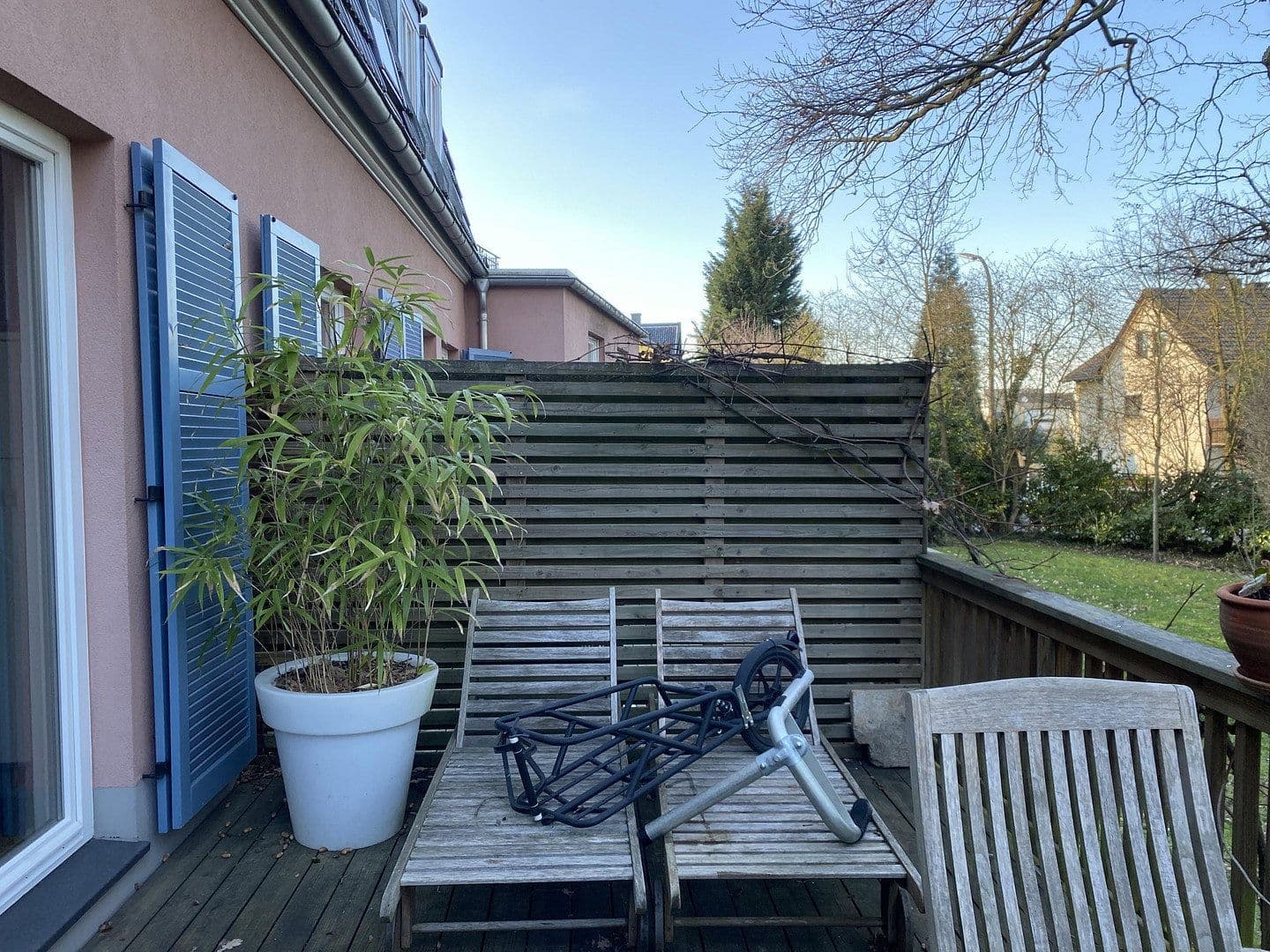 Prenájom bytu 3-izbový 80 m², Bonn, Severné Porýnie - Westfálsko Prenájom bytu 3-izbový 80 m², Bonn, Severné Porýnie - Westfálsko