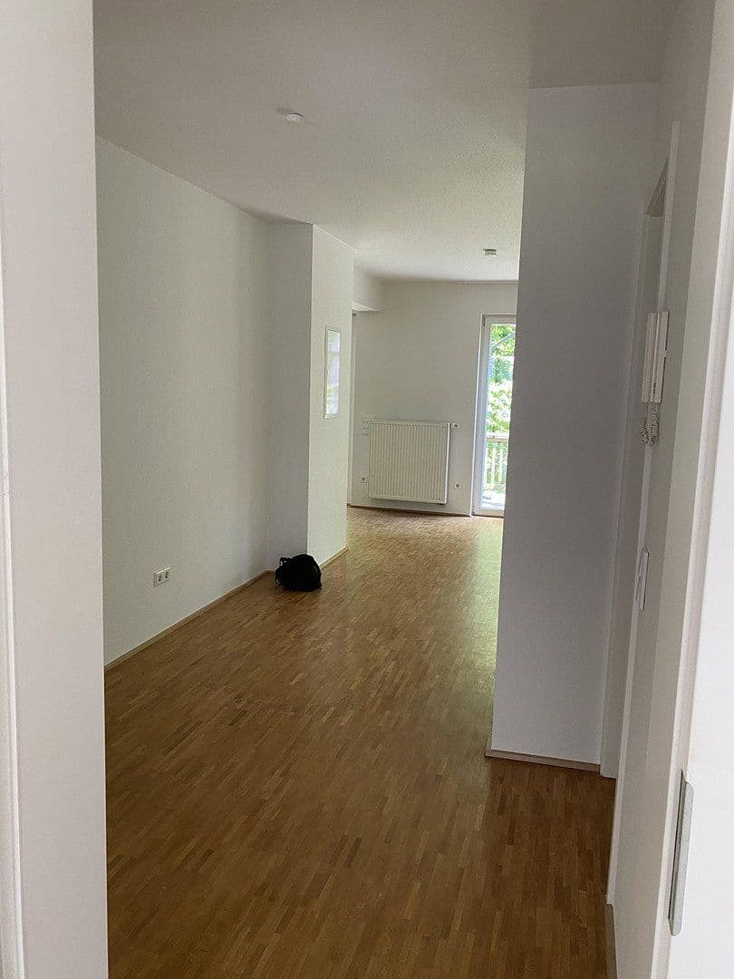 Prenájom bytu 3-izbový 80 m², Bonn, Severné Porýnie - Westfálsko Prenájom bytu 3-izbový 80 m², Bonn, Severné Porýnie - Westfálsko