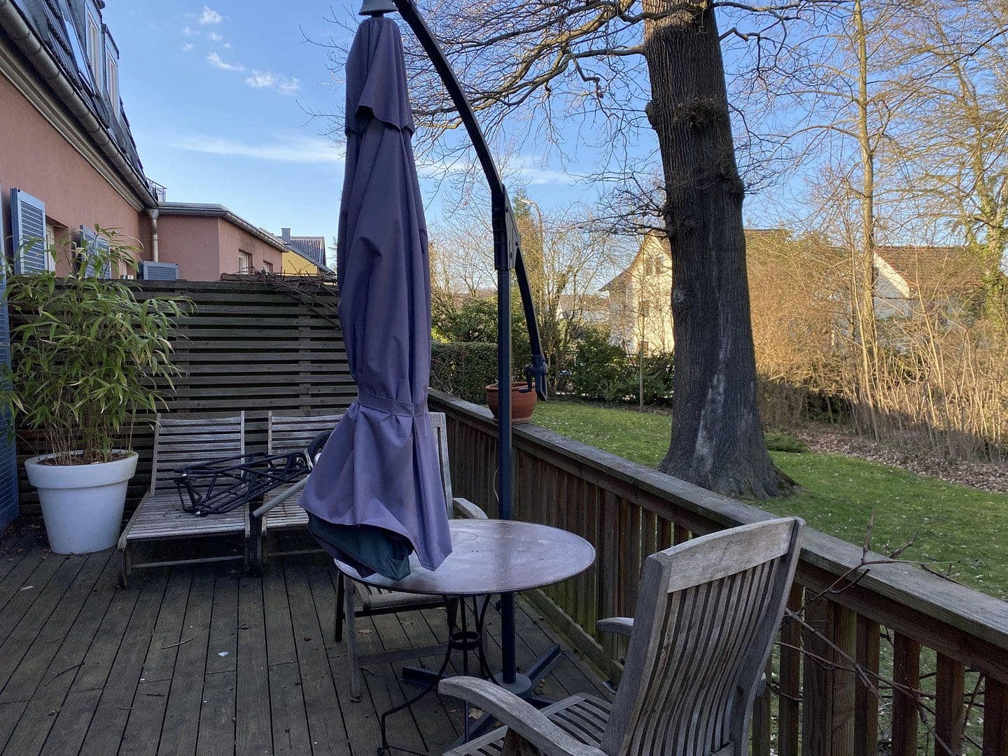 Prenájom bytu 3-izbový 80 m², Bonn, Severné Porýnie - Westfálsko Prenájom bytu 3-izbový 80 m², Bonn, Severné Porýnie - Westfálsko