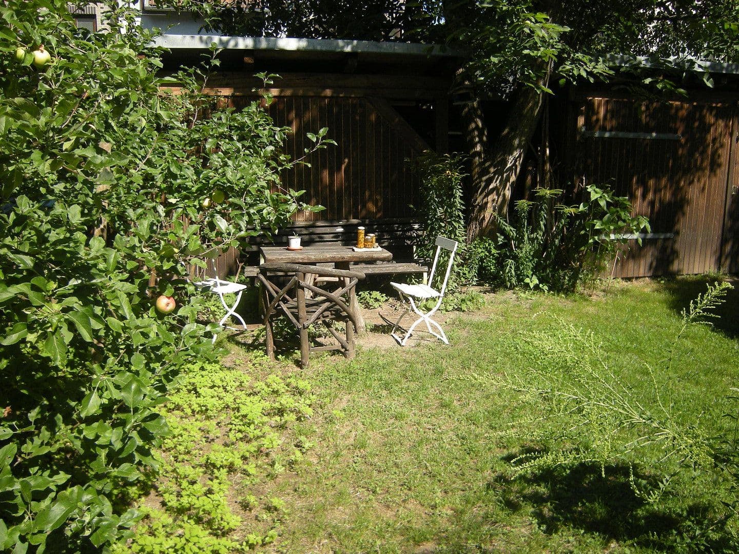 Predaj bytu 2-izbový 68 m², Berlin-Steglitz OT Lichterfelde, Berlín Predaj bytu 2-izbový 68 m², Berlin-Steglitz OT Lichterfelde, Berlín