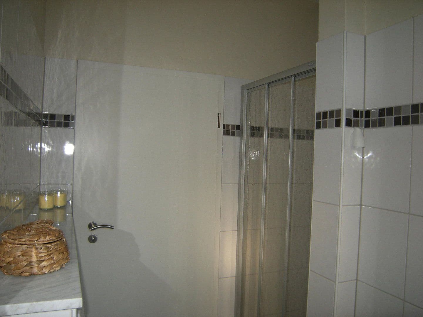 Predaj bytu 2-izbový 68 m², Berlin-Steglitz OT Lichterfelde, Berlín Predaj bytu 2-izbový 68 m², Berlin-Steglitz OT Lichterfelde, Berlín